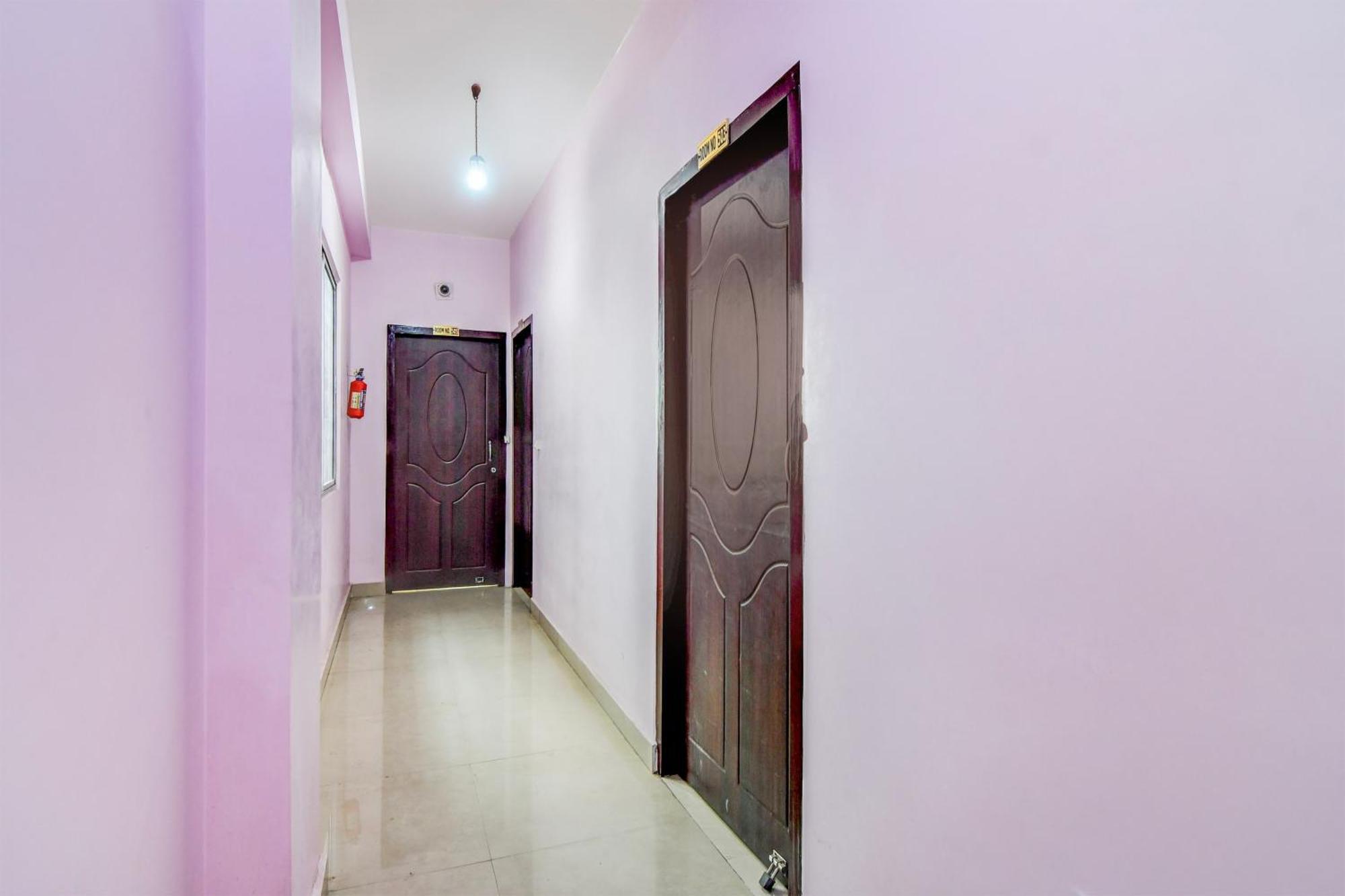 Super Collection O Sf Road Siliguri Formerly Jyoti Hotel Exterior photo